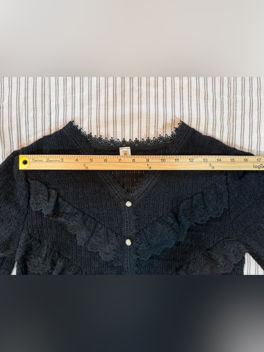 Vintage Black Lace Ruffle Blouse Women’s Medium Pearl Button Cottagecore Top - Picture 8 of 13